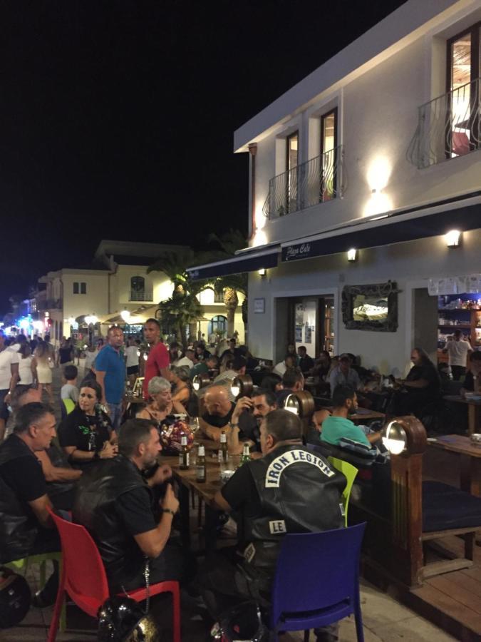 Tuffarsi Nel Paradiso Villasimius Exterior foto